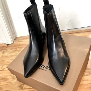 Burberry Black Leather Chelsea Boots